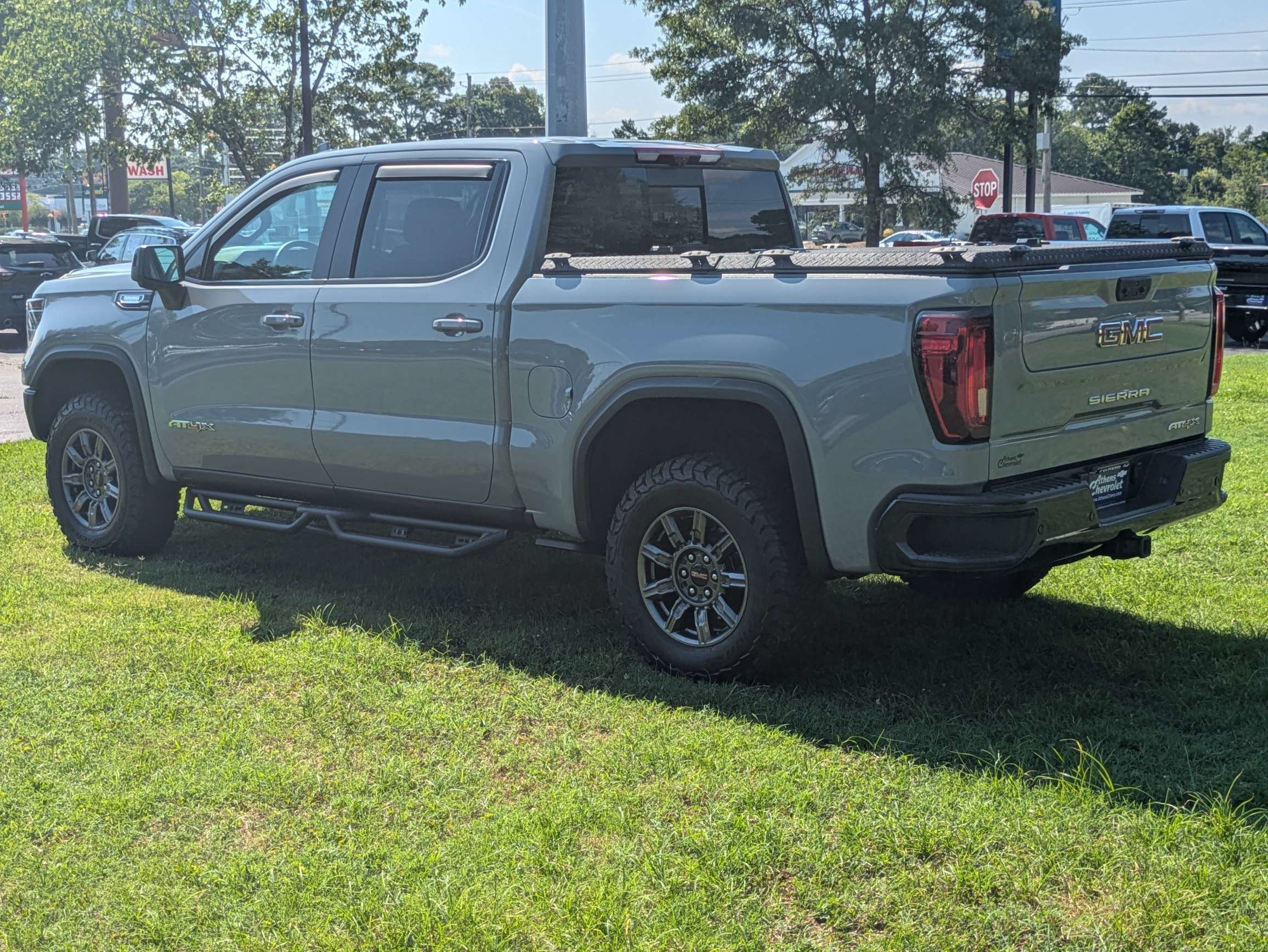 Used 2025 GMC Sierra 1500 AT4X AWD/4WD image 6