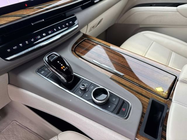 Used 2023 Cadillac Escalade ESV Sport Platinum image 27