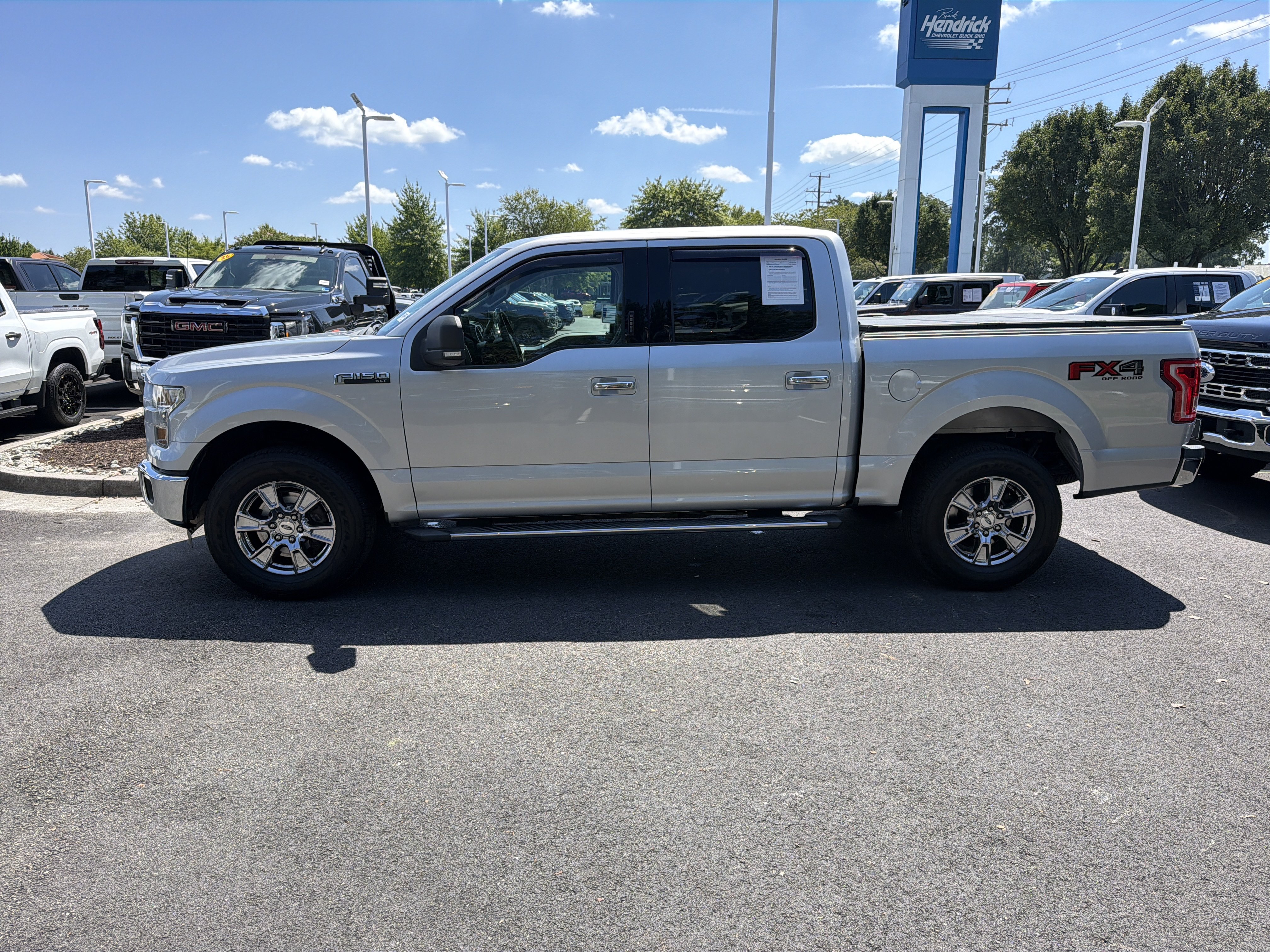 Used 2016 Ford F150 XLT w/ Equipment Group 302A Luxury AWD/4WD image 7