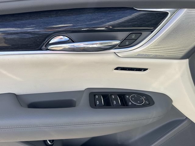 Certified 2023 Cadillac XT6 Premium Luxury w/ Technology Package FWD image 19