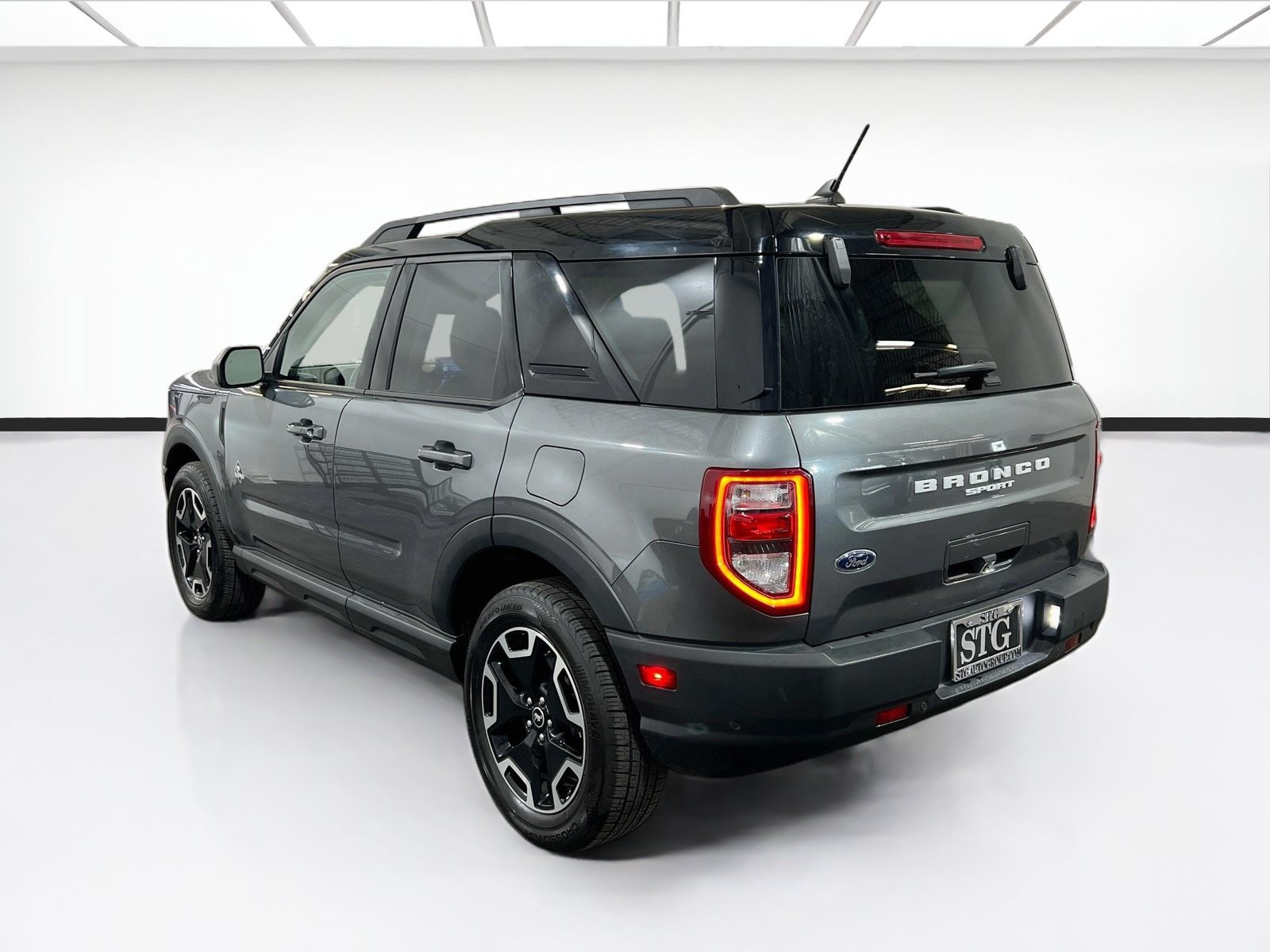 Used 2021 Ford Bronco Sport Outer Banks AWD/4WD image 6
