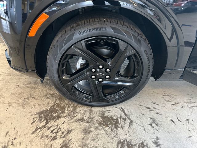 Used 2025 Chevrolet Equinox EV RS image 28