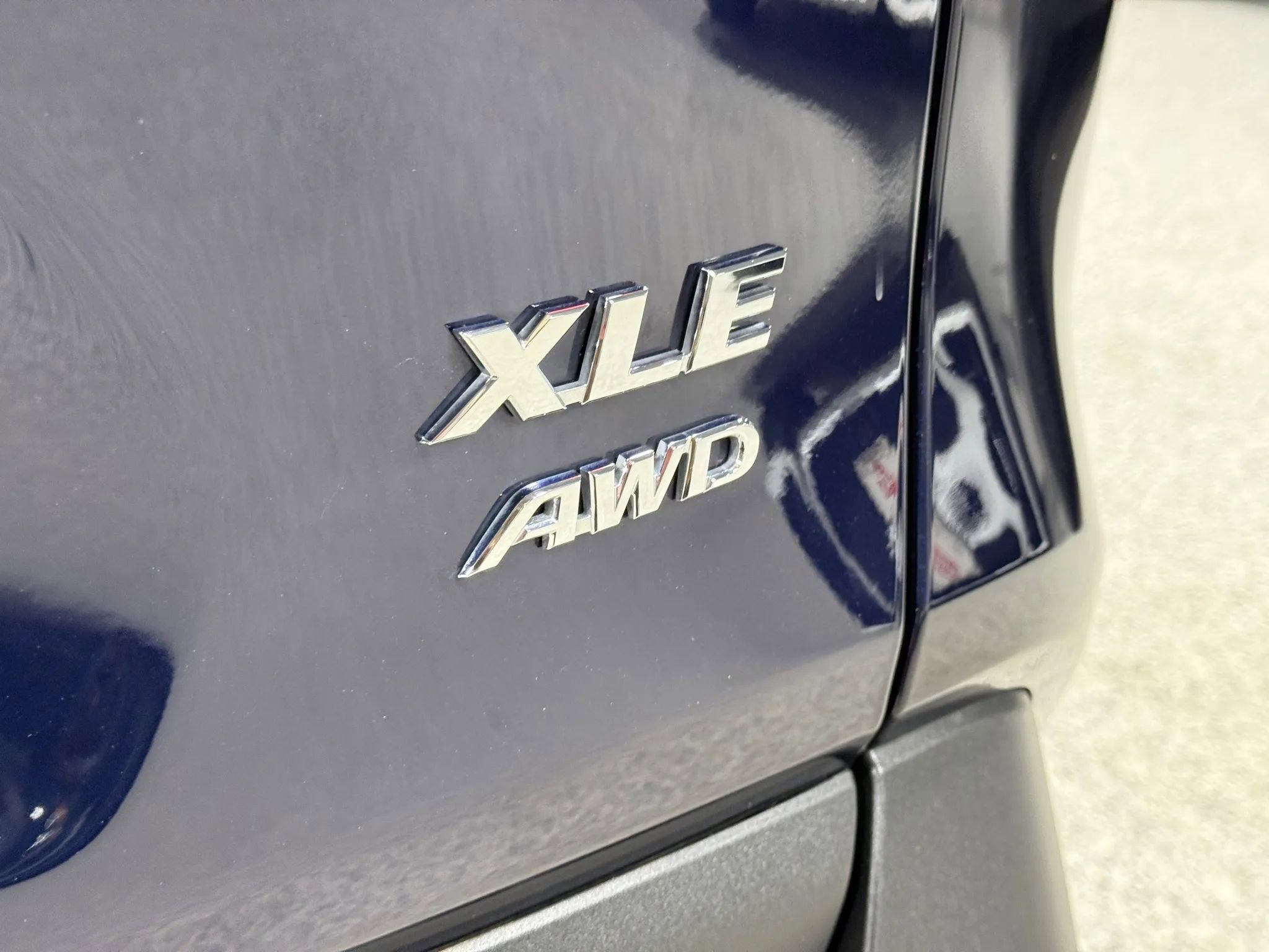 Used 2022 Toyota RAV4 XLE w/ Convenience Package image 74