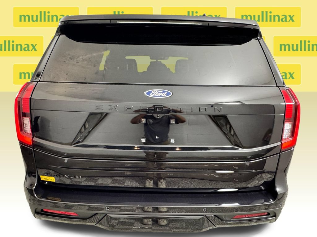 New 2027 Ford Expedition Platinum RWD image 18