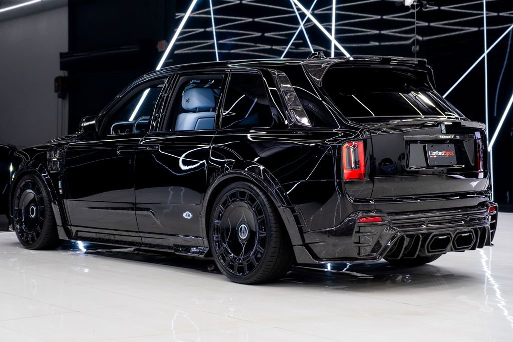 Used 2026 Rolls-Royce Cullinan image 18