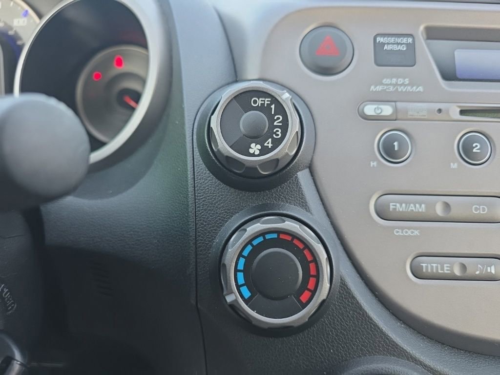 Used 2012 Honda Fit image 29