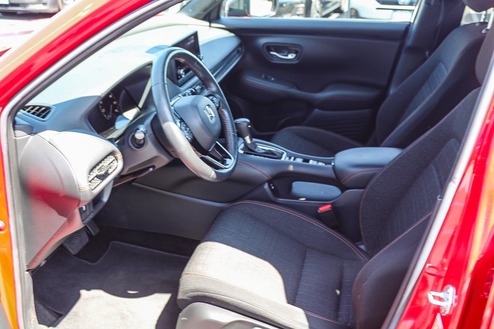 Used 2024 Honda HR-V Sport image 15