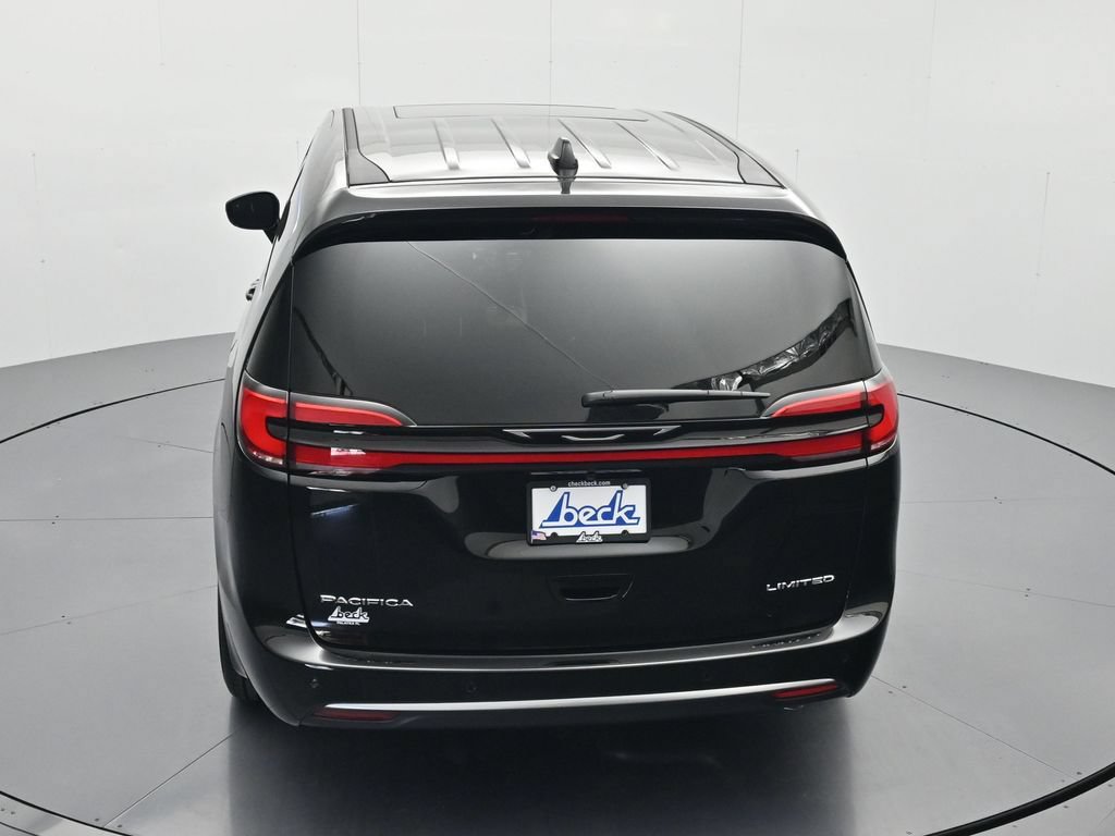 New 2027 Chrysler Pacifica Limited w/ Family Tech Group FWD image 36
