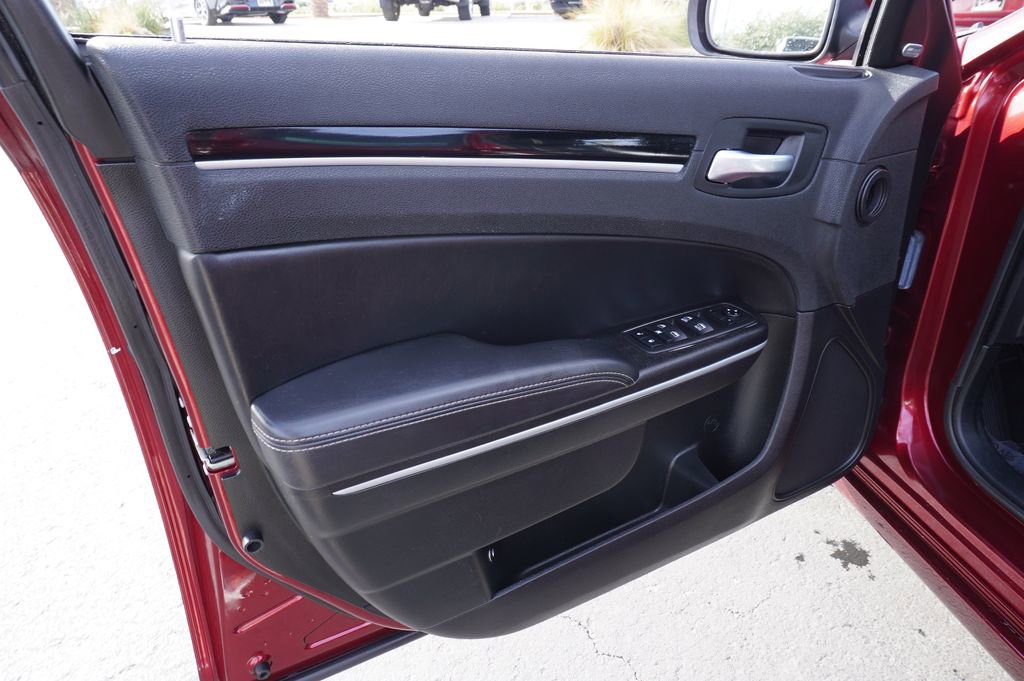 Used 2023 Chrysler 300 S image 15