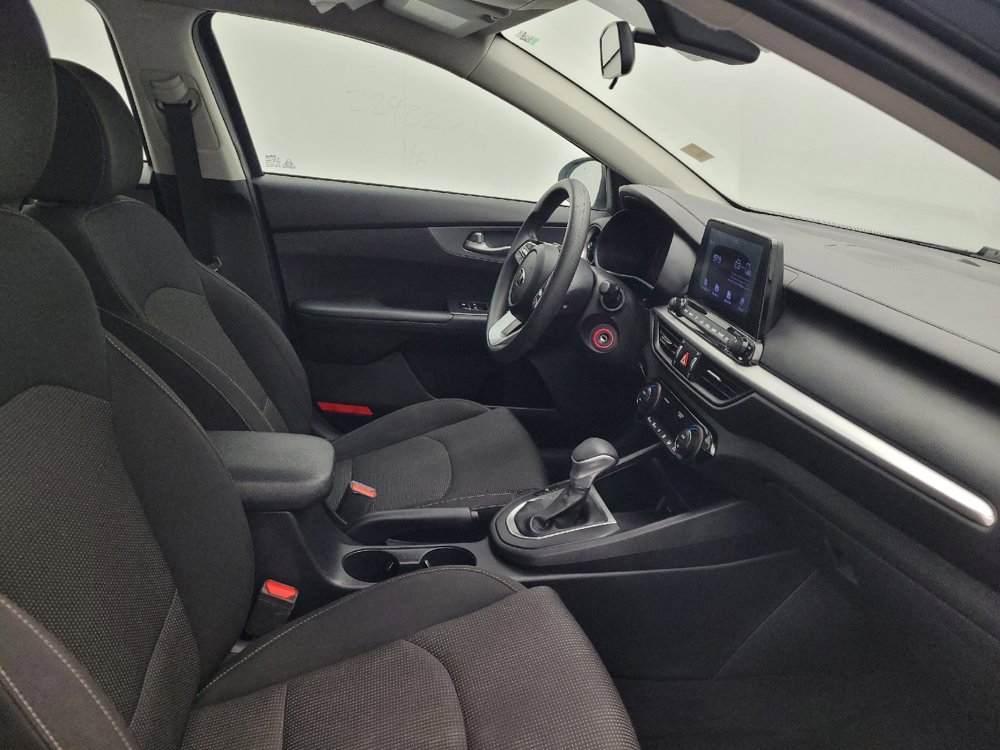 Used 2019 Kia Forte LXS image 21