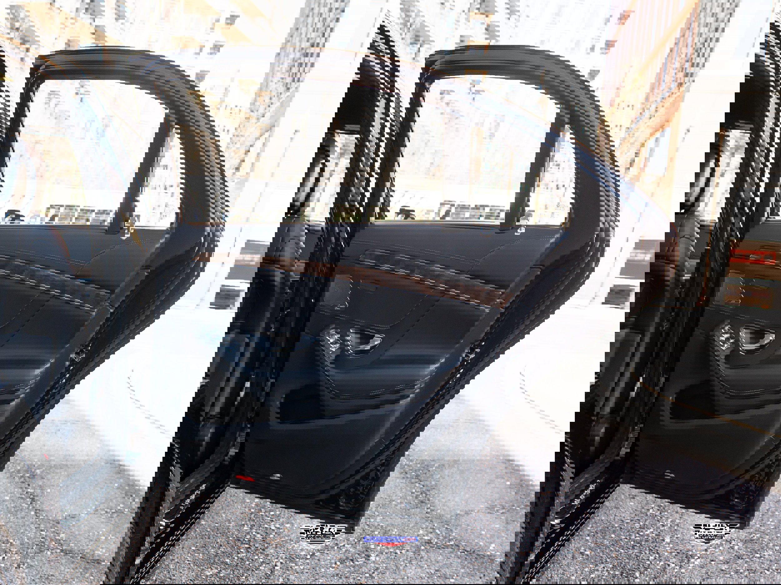 Used 2015 Mercedes-Benz S 550 4MATIC Sedan image 49