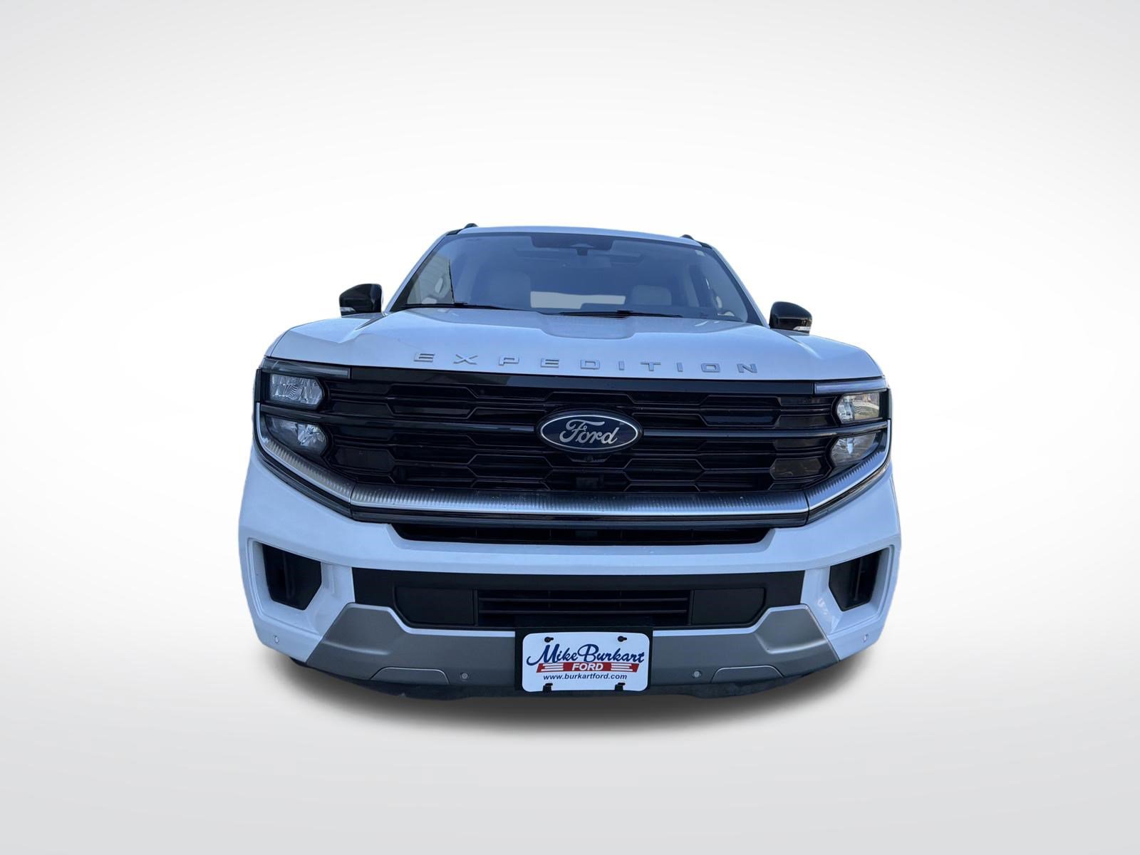 Certified 2025 Ford Expedition Platinum AWD/4WD image 5