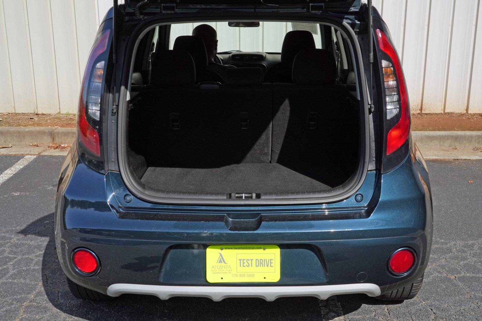 Used 2019 Kia Soul + FWD image 9