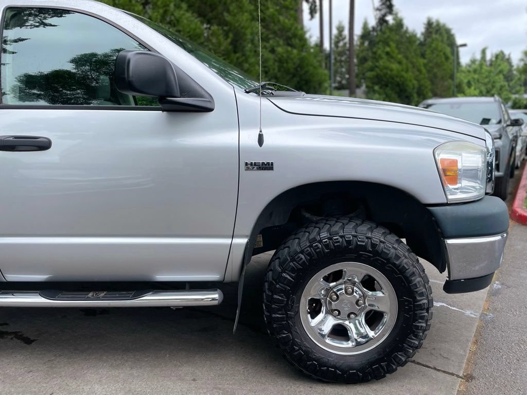 Used 2008 Dodge Ram 1500 Truck ST AWD/4WD image 2