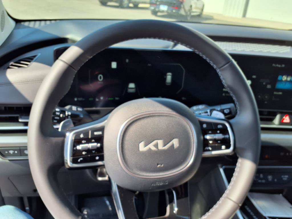New 2026 Kia Carnival SX image 19
