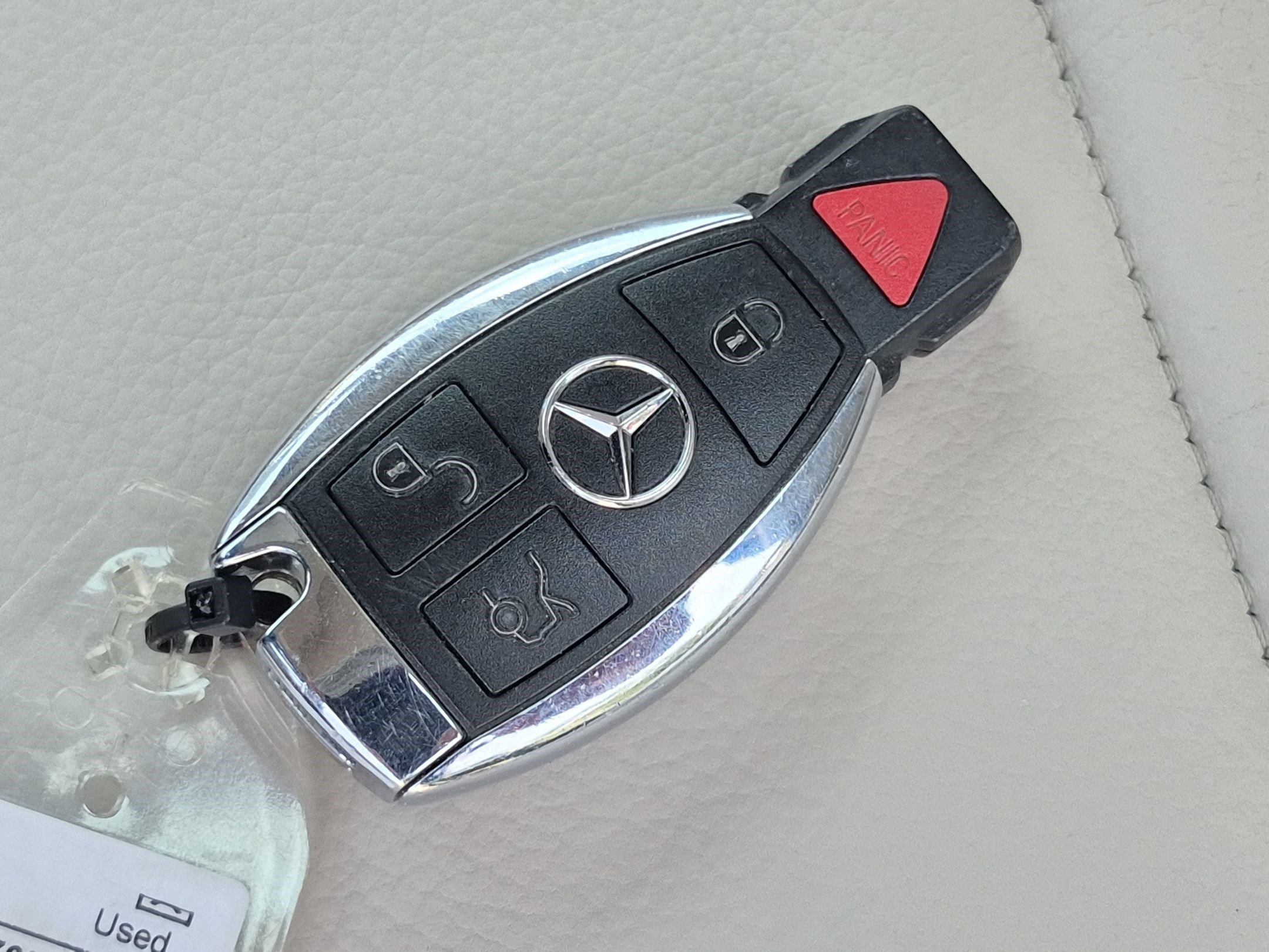 Certified 2015 Mercedes-Benz E 400 Cabriolet image 35