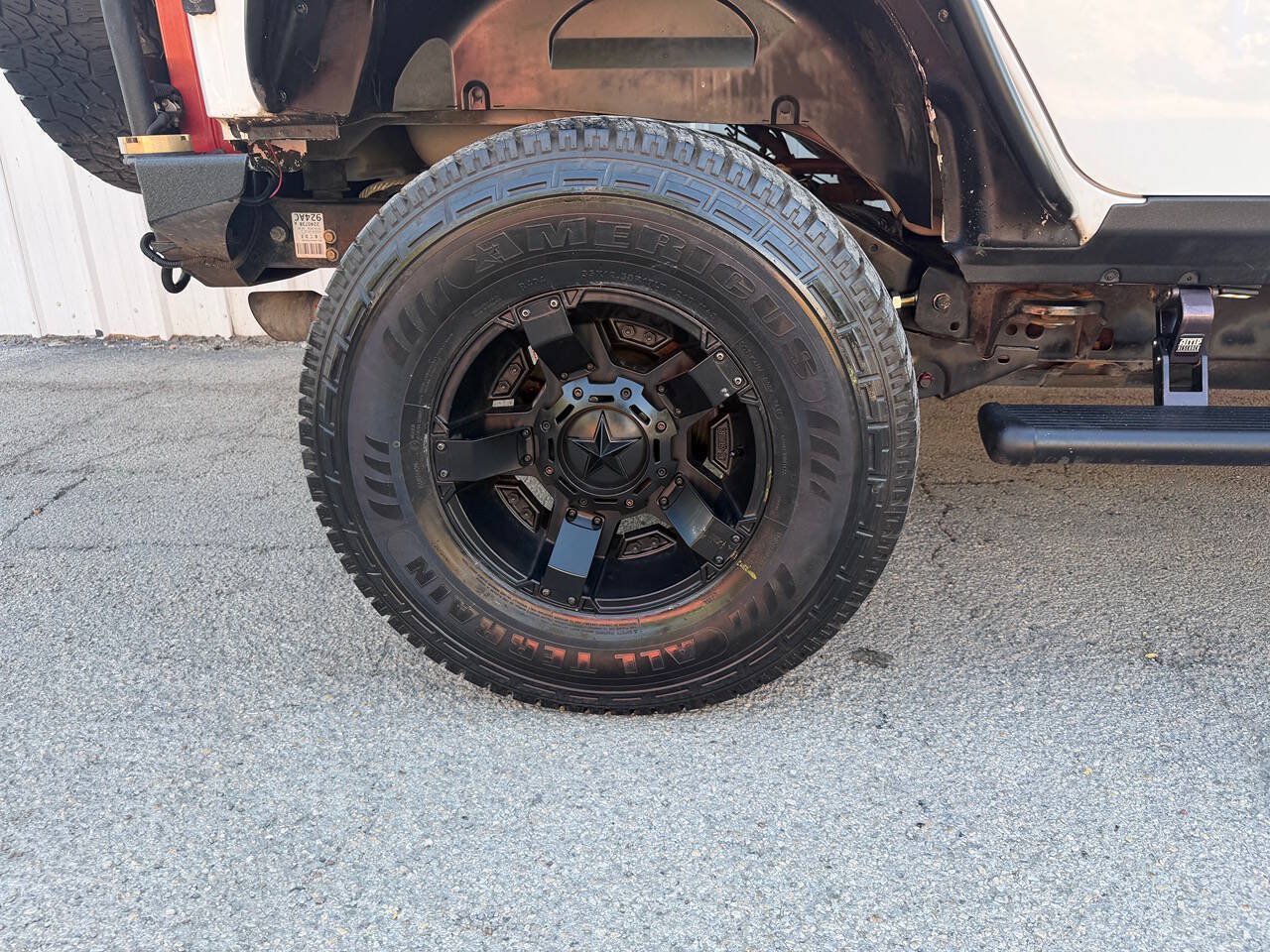 Used 2014 Jeep Wrangler Unlimited Rubicon w/ Connectivity Group AWD/4WD image 26