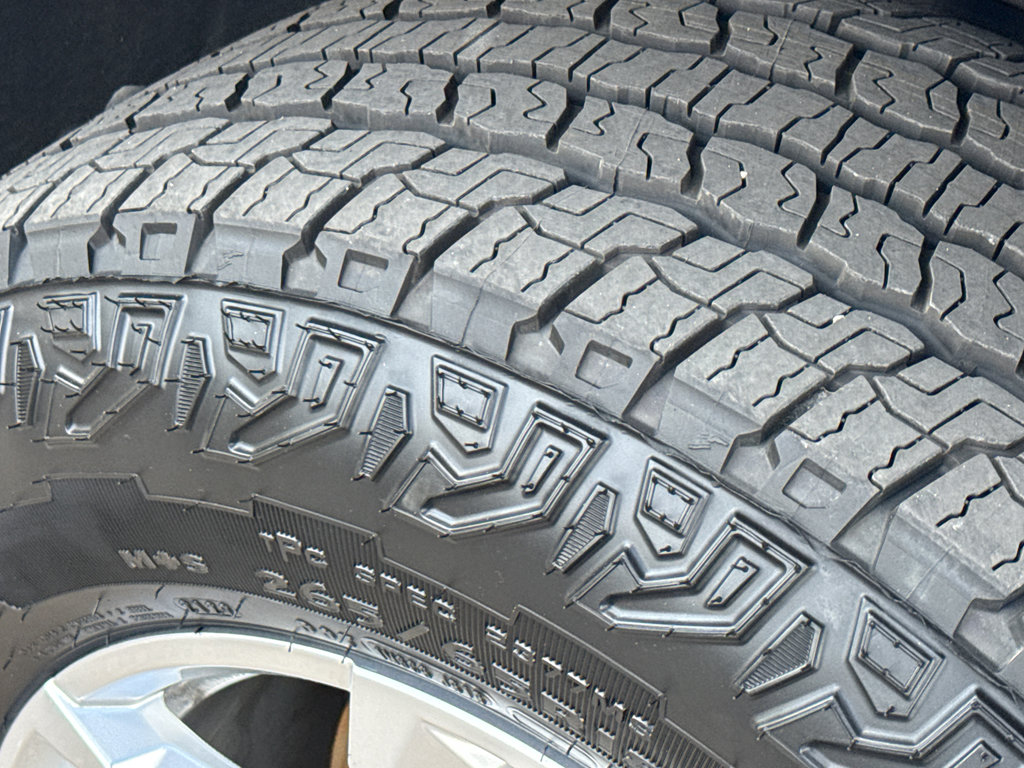 Used 2022 Chevrolet Silverado 1500 RST w/ Protection Package image 12