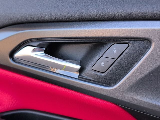 New 2026 Chevrolet Equinox EV RS FWD image 16
