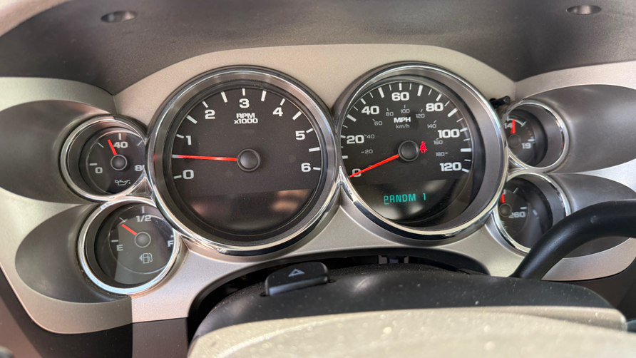 Used 2013 Chevrolet Silverado 3500 W/T RWD image 16