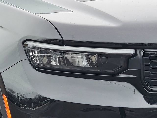 Certified 2025 Jeep Grand Cherokee L Laredo image 16