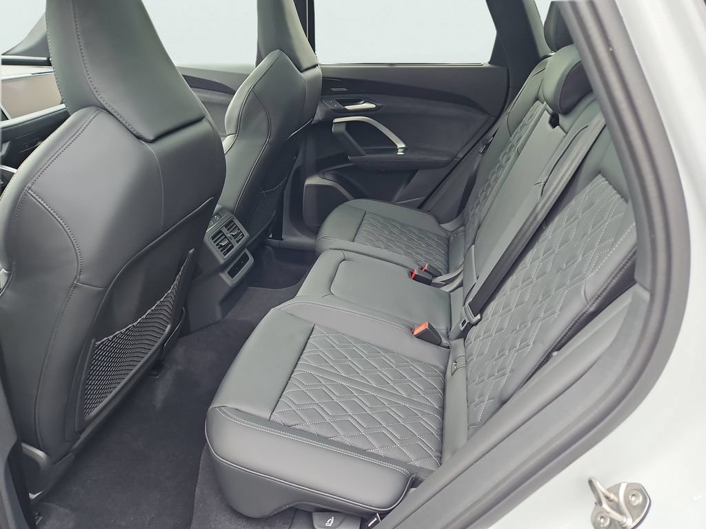 New 2026 Audi SQ5 Premium Plus AWD/4WD image 23