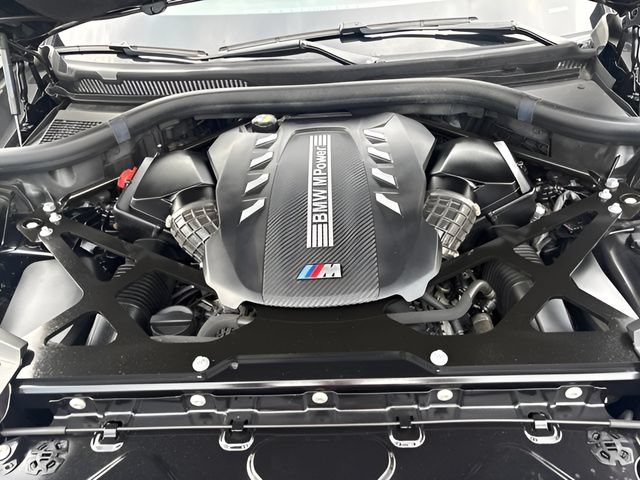 Used 2022 BMW X5 M w/ Competition Package 2 AWD/4WD image 32