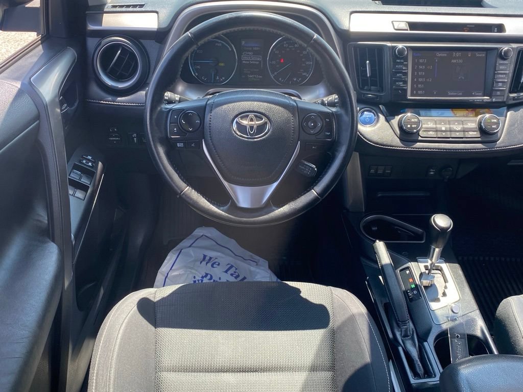Used 2016 Toyota RAV4 XLE AWD/4WD image 10