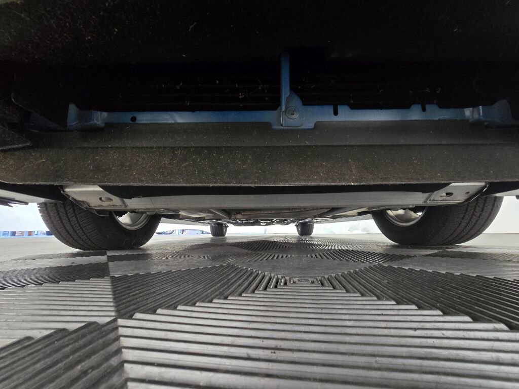 Used 2003 Chevrolet Monte Carlo SS image 49