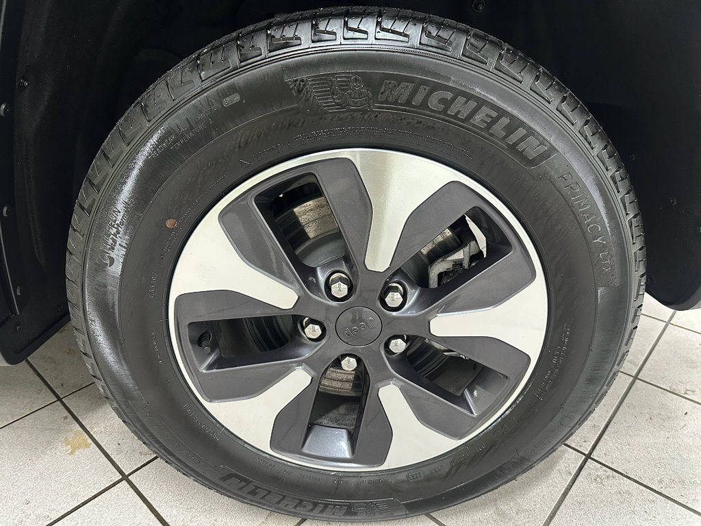 Used 2023 Jeep Grand Cherokee 4xe image 17