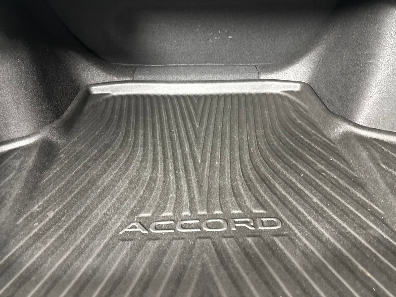 Used 2024 Honda Accord LX image 23