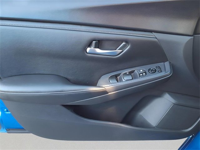 Used 2023 Nissan Sentra SV image 19