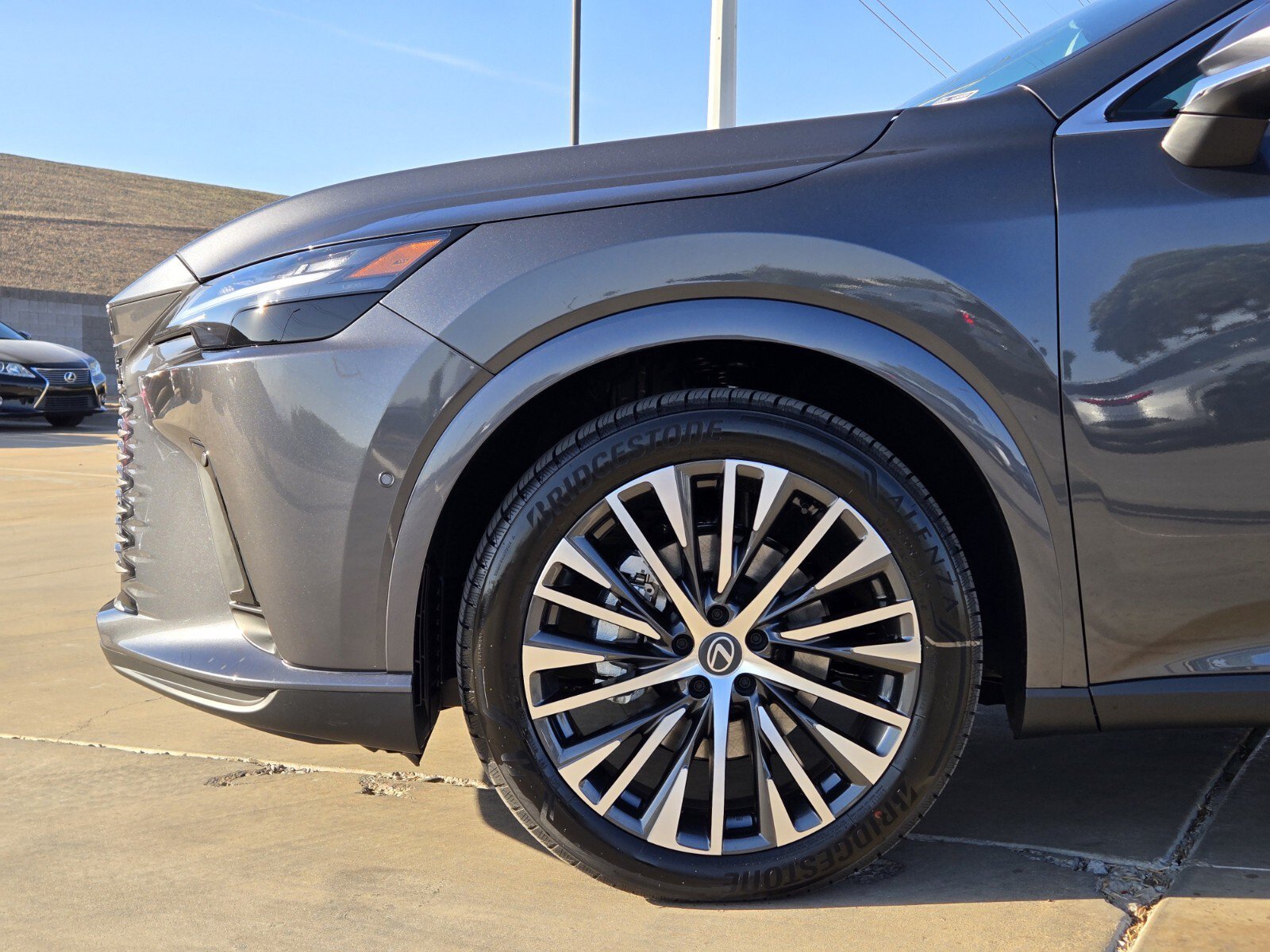 New 2026 Lexus RX 350h AWD/4WD image 5