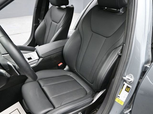 Used 2023 BMW 330i Sedan w/ Driving Assistance Package image 13