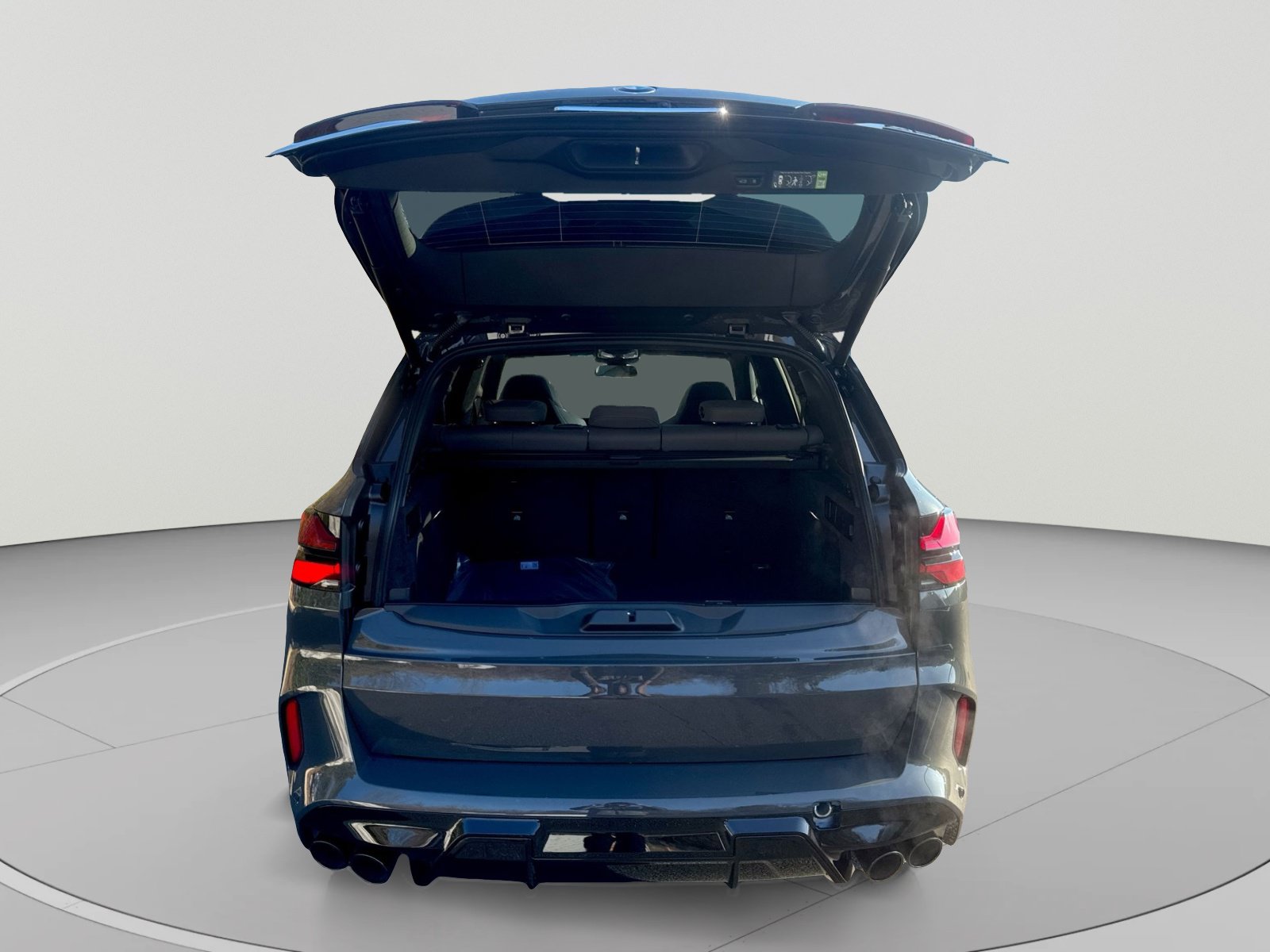 New 2026 BMW X5 M Competition w/ Executive Package AWD/4WD image 28