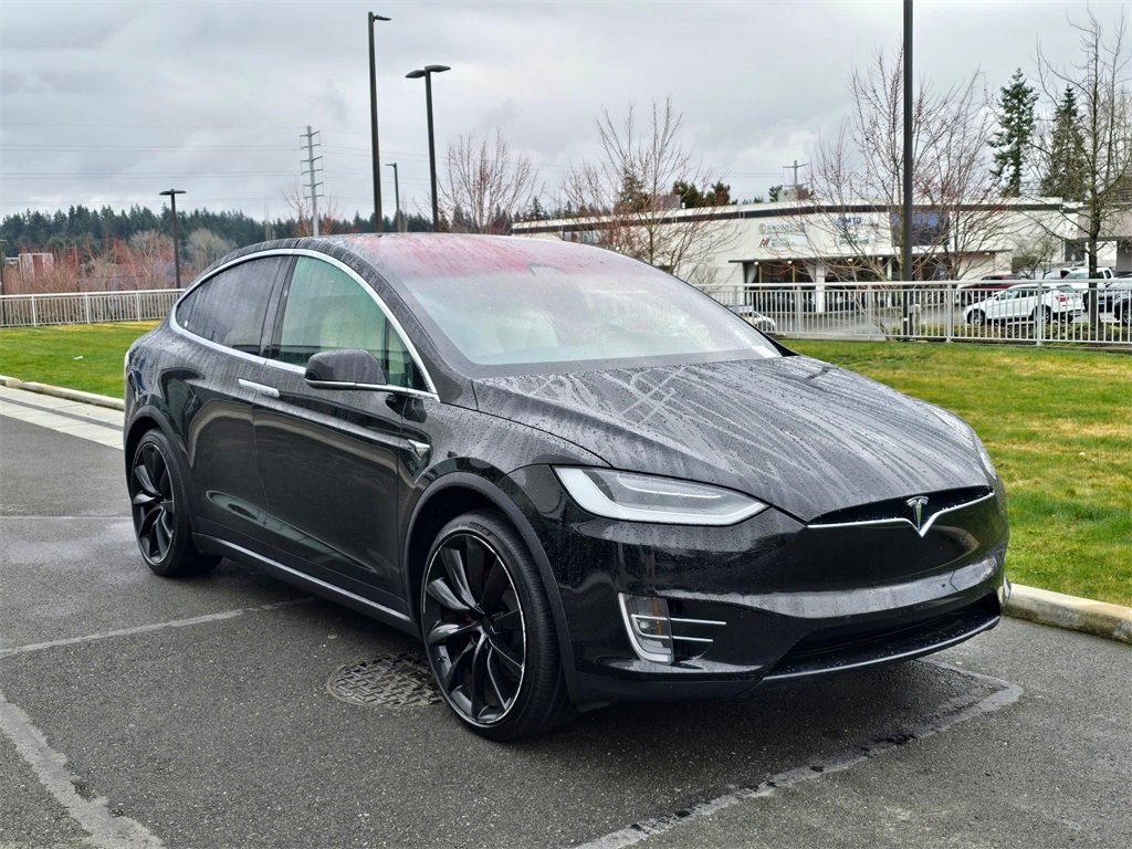 Used 2021 Tesla Model X Performance image 7