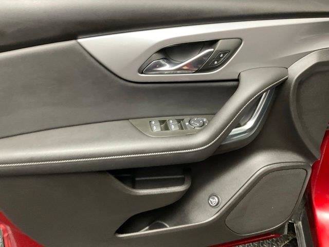 Certified 2024 Chevrolet Blazer LT w/ Convenience Package FWD image 11