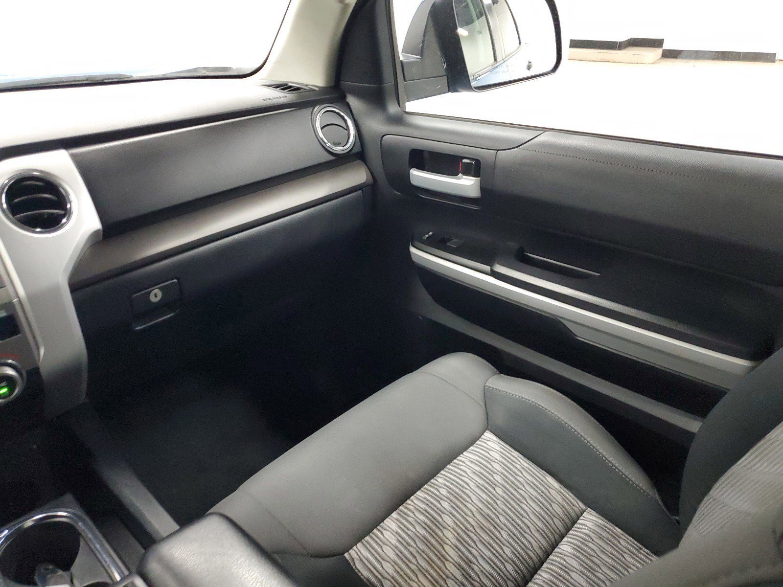 Used 2020 Toyota Tundra SR5 w/ TRD Sport Plus Package AWD/4WD image 15