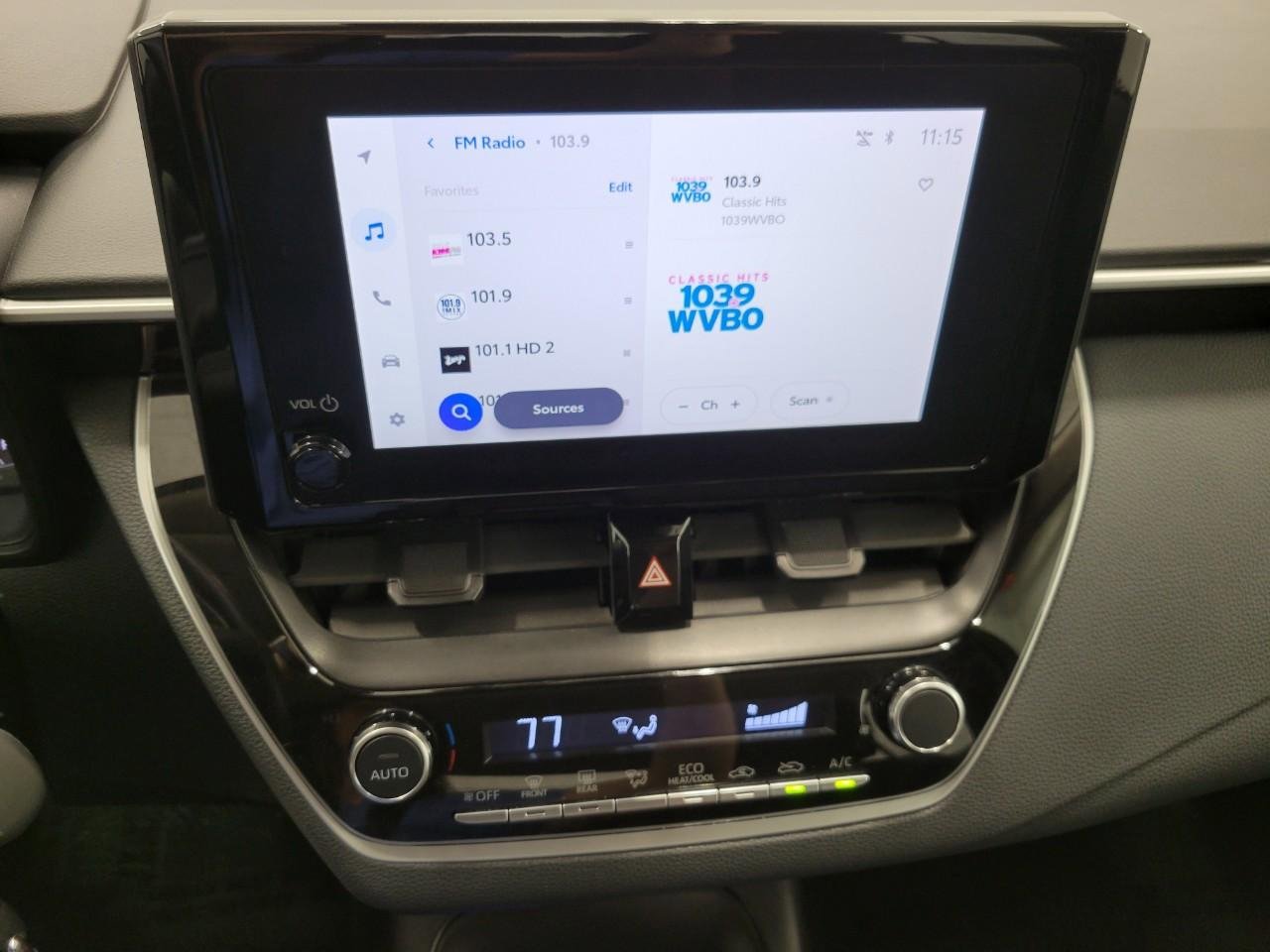 Used 2024 Toyota Corolla LE FWD image 8