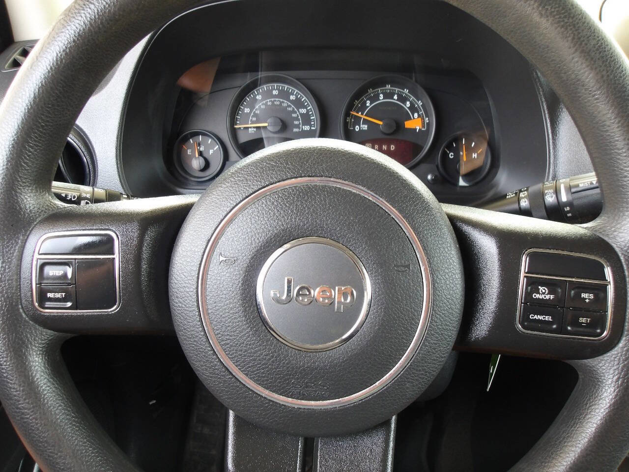 Used 2016 Jeep Compass Sport w/ Power Value Group image 13