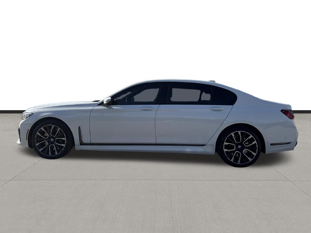 Used 2022 BMW 750i xDrive w/ M Sport Package AWD/4WD image 8