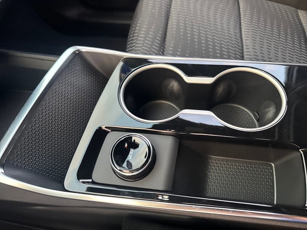 New 2026 Chevrolet Equinox LT image 16