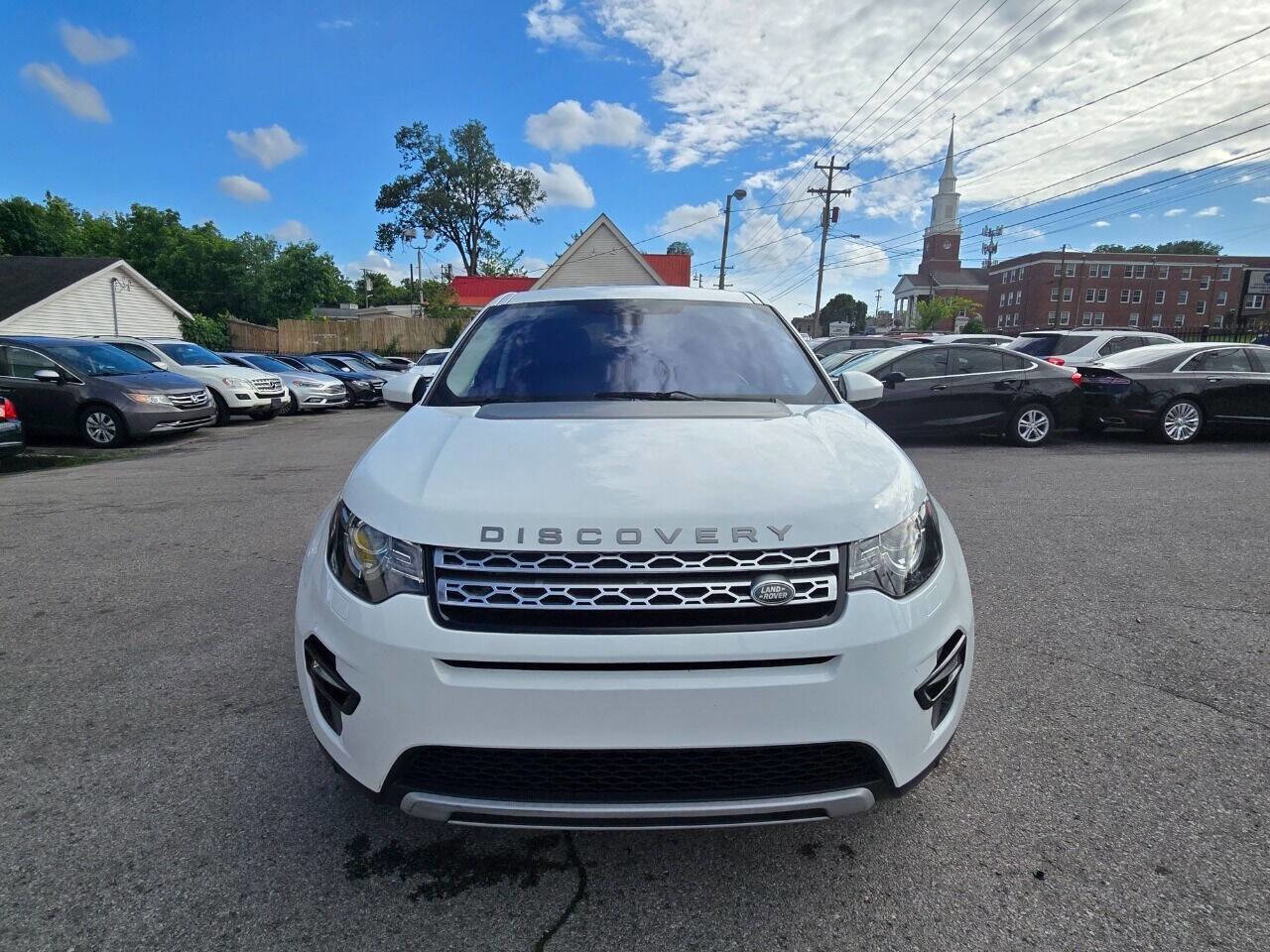 Used 2019 Land Rover Discovery Sport HSE image 11