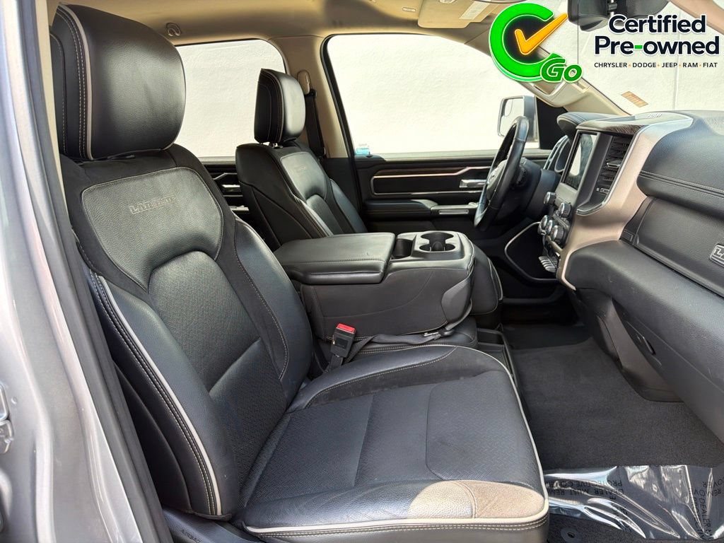 Used 2019 RAM 1500 Laramie AWD/4WD image 37