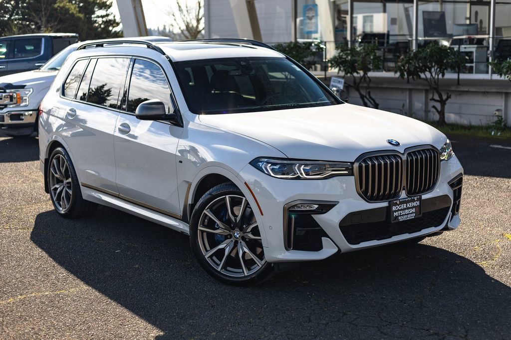 Used 2022 BMW X7 M50i w/ Cold Weather Package AWD/4WD image 2