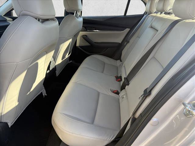 Used 2024 MAZDA MAZDA3 s image 21