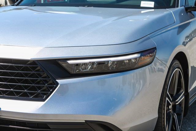 Certified 2025 Honda Accord Sport image 5
