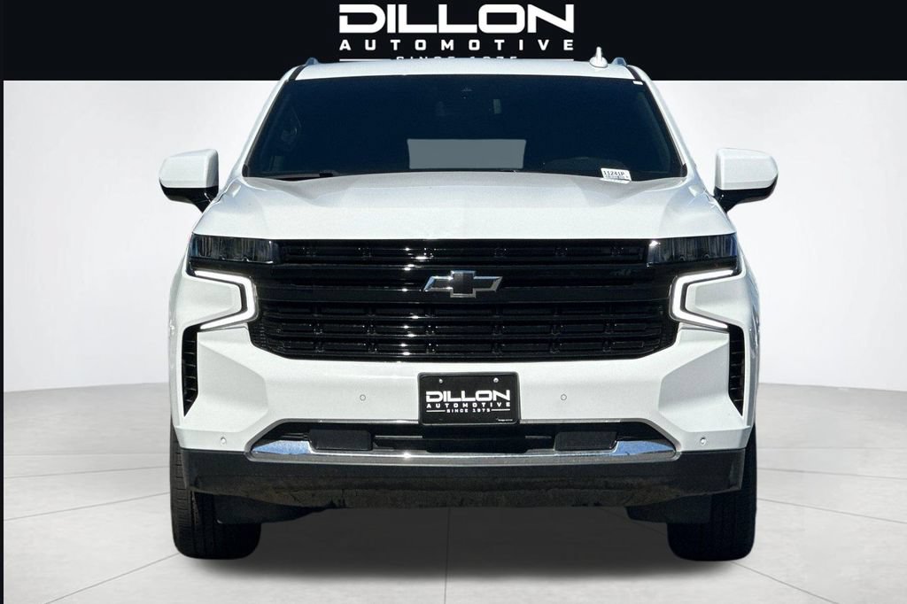 Used 2024 Chevrolet Suburban LT AWD/4WD image 9