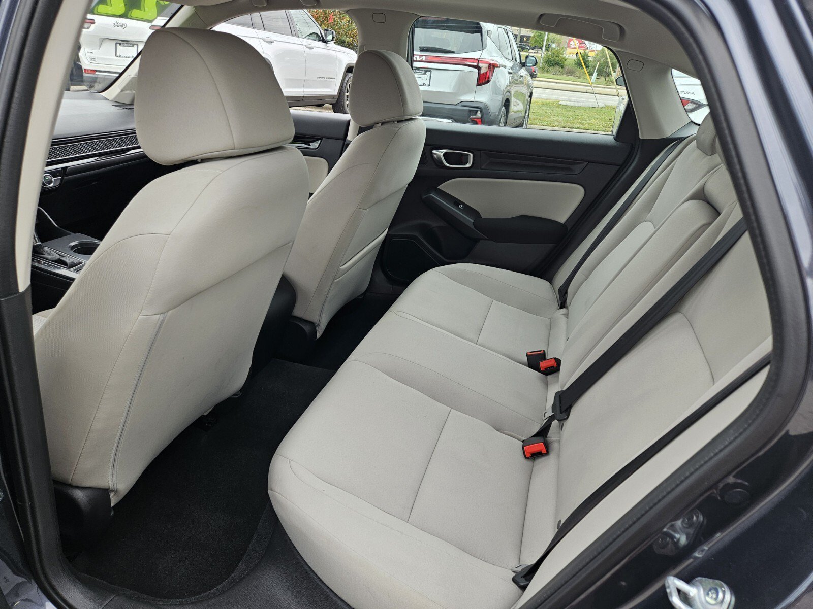 Used 2022 Honda Civic EX image 10