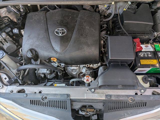 Used 2017 Toyota Sienna XLE FWD image 22